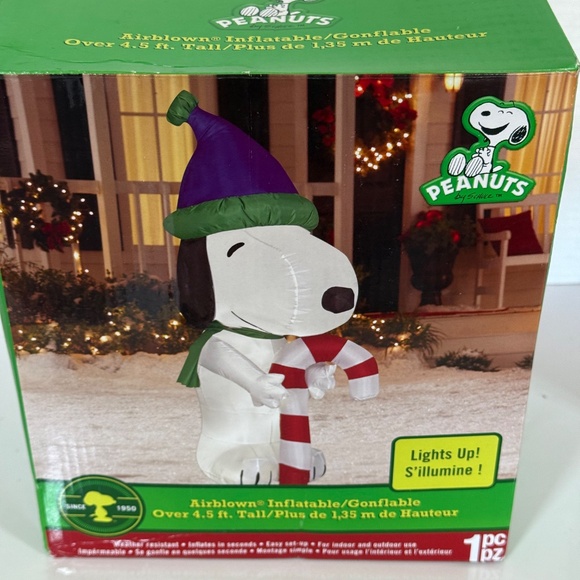 Gemmy Peanuts Snoopy Christmas Inflatable 4.5 ft. Airblown LED New Open Box - Picture 1 of 7